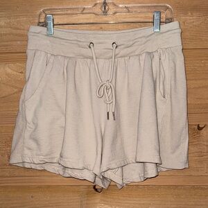 Women's Cream Shorts plus size sustainable Urban Rebel 1X